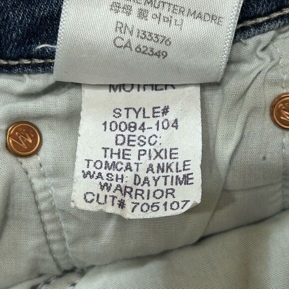 MOTHER The Pixie Tomcat Ankle Jeans - Picture 9 of 11